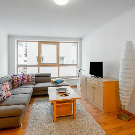 3 By Interhome
