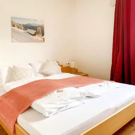 3 By Interhome * Schladming