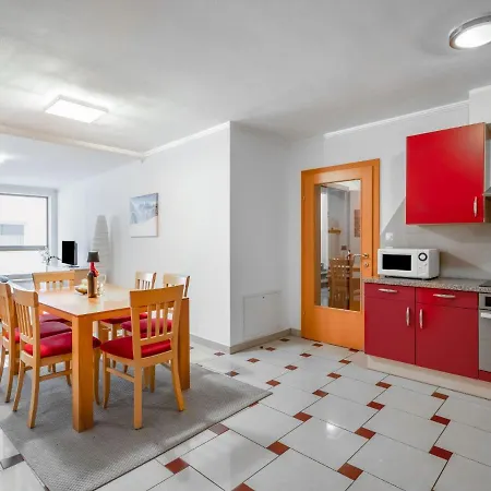 شقة 3 By Interhome *