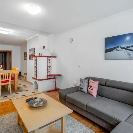 Lägenhet 3 By Interhome *